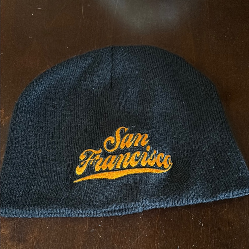 San Francisco Black Beanie